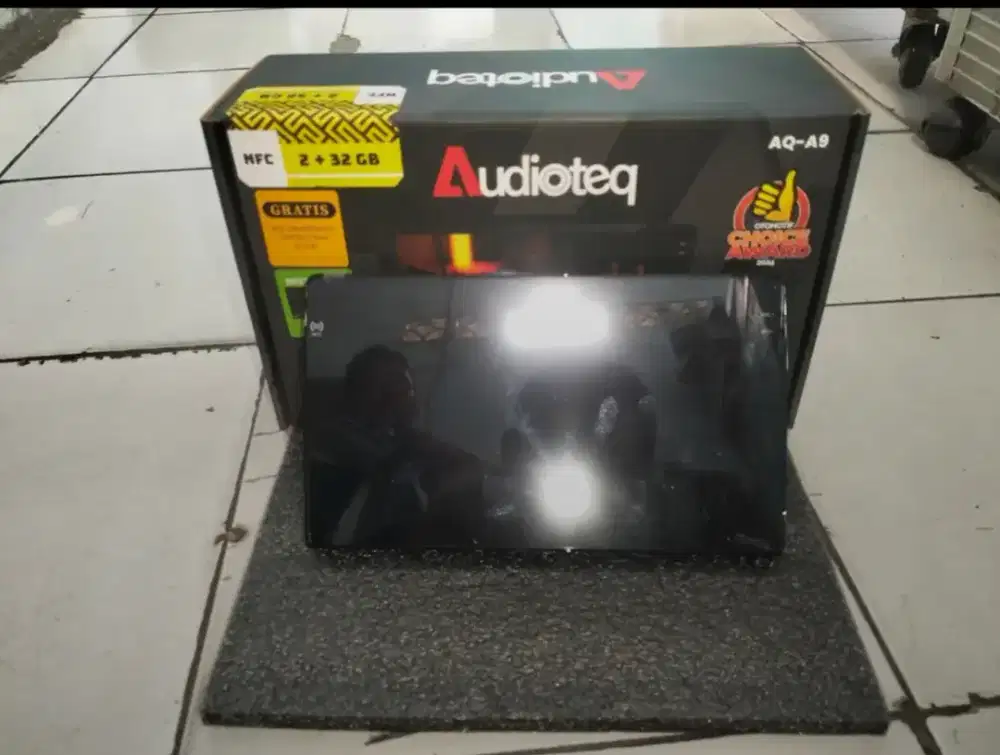 Tv Android Audioteq 9 Inch Ram 2/32