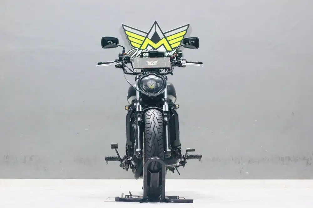 Kawasaki vulcan 650 ABS like new siap turing jauh aman nyaman