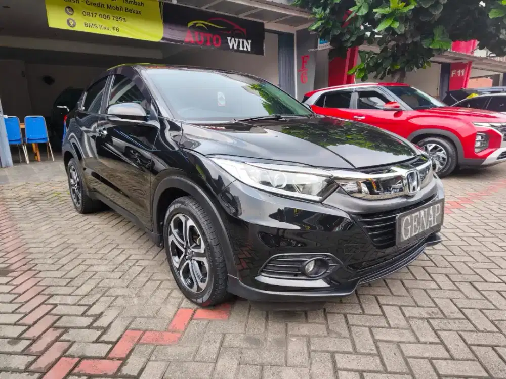 Honda HRV E AT 2021 Hitam