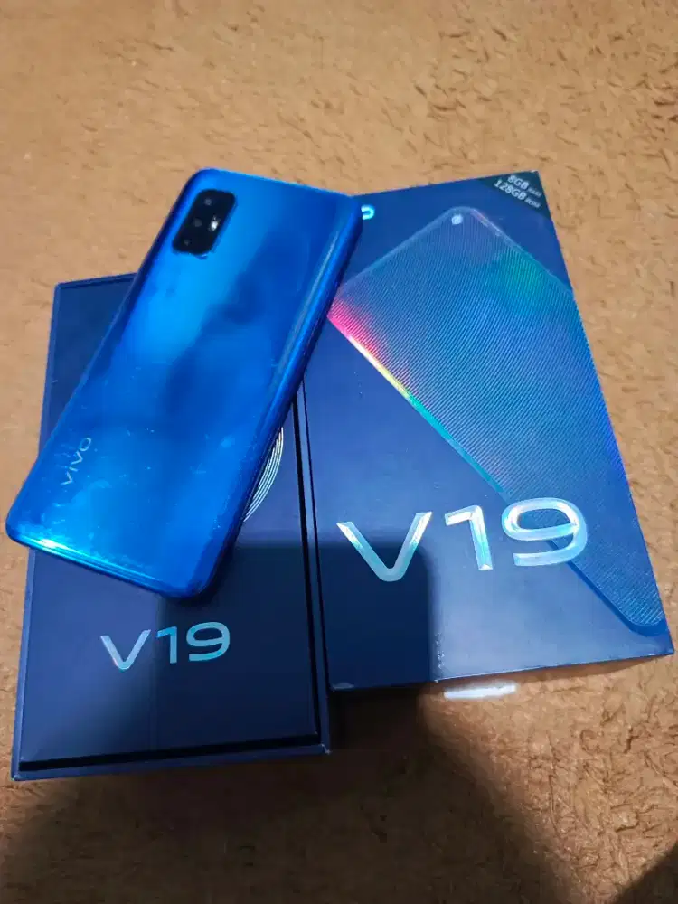 Vivo v19 ram 8/128 gb second hp dus aja