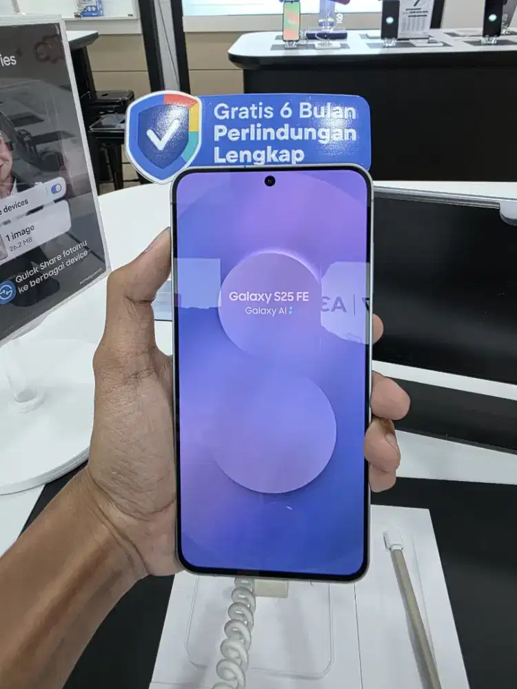 New Galaxy S25 fe