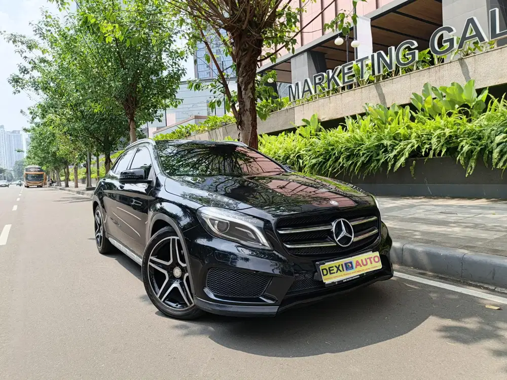 (KM18000)MERCEDES BENZ GLA200 AMG 2016 NIK 2015 SUNROOF ISTIMWA KM LOw