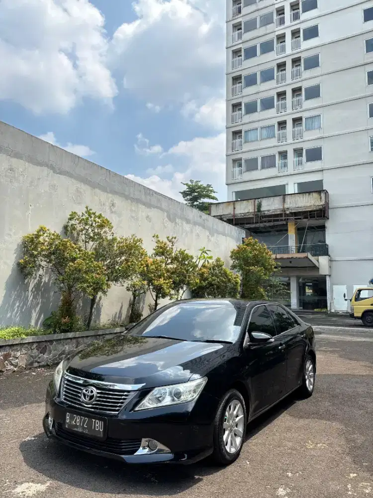 Camry V AT2012 Km118rb On Going Full Original