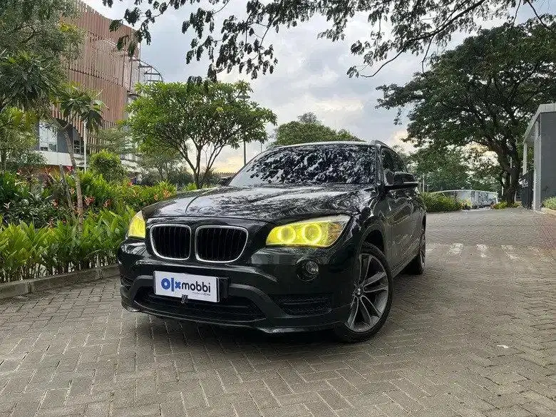 DP RENDAH - BMW X1 2.0 sDrive18i Bensin-AT 2015