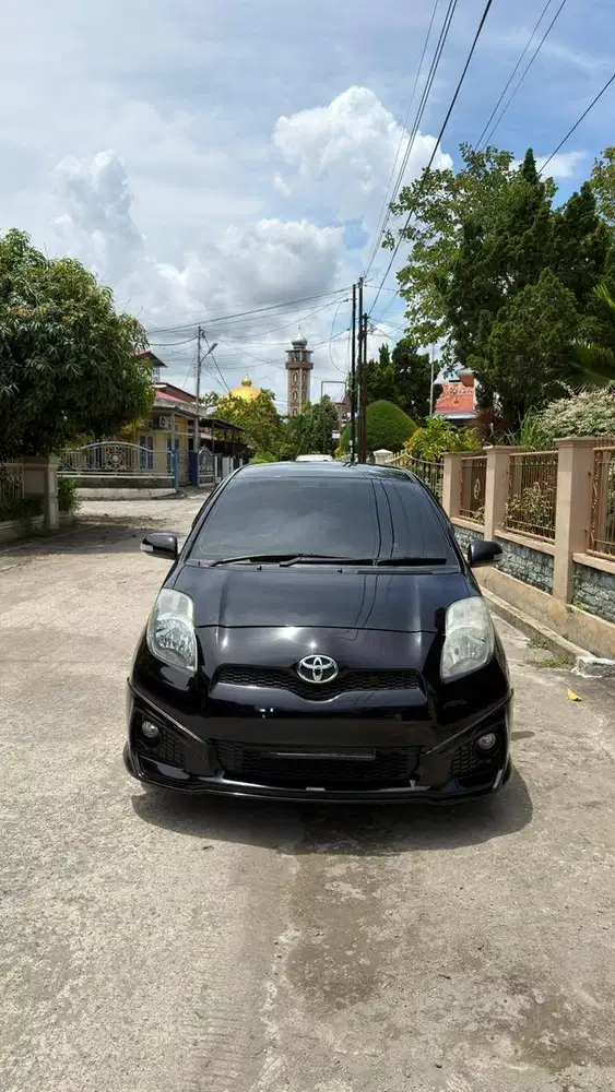JARANG ADA! YARIS TRD SPORTIVO 2013 AT – KM ASLI RENDAH