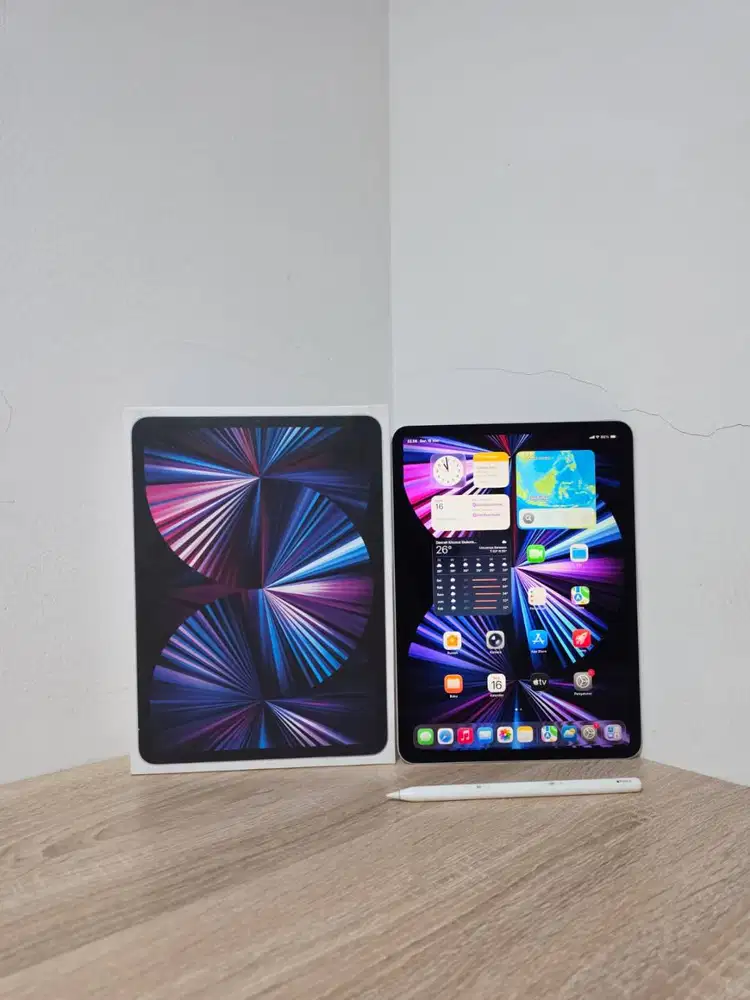 iPad Pro M1 11 128GB 128 GB Wifi Cellular 5G Resmi iBox + Apple Pencil