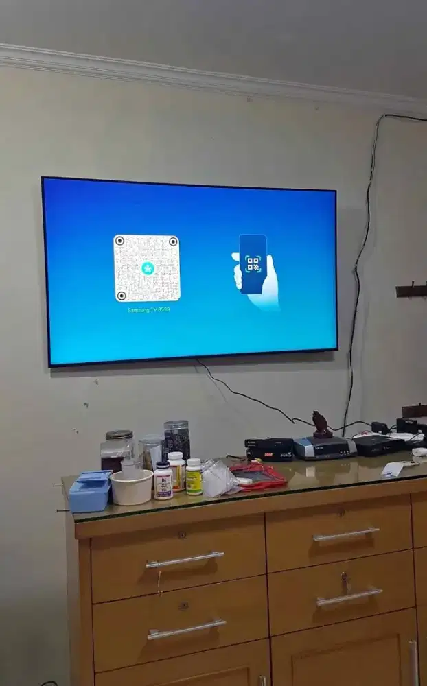 Gantungan tv bracket tv/briket tv/braket tv/breket tv