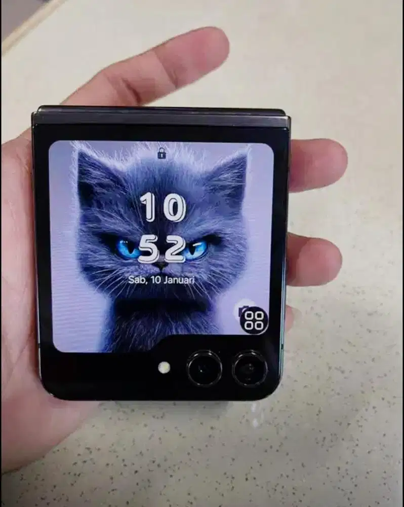 SAMSUNG FLIP 5 256gb HP LIPAT