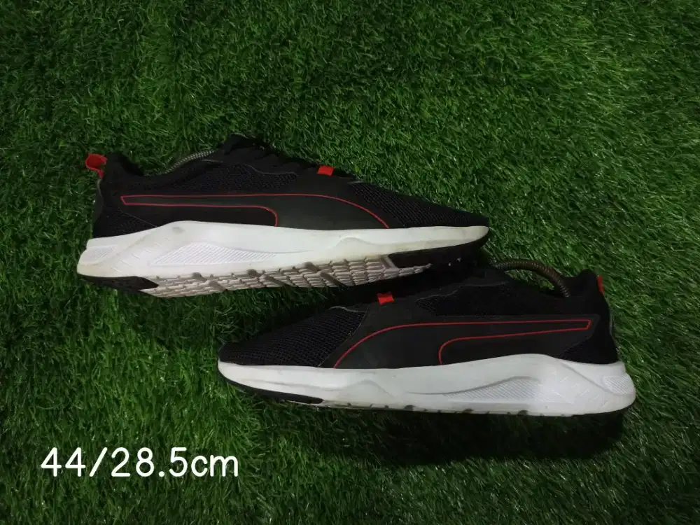 Puma Running FTR Connect Black/Team Red •Preloved,Second,Thrift•