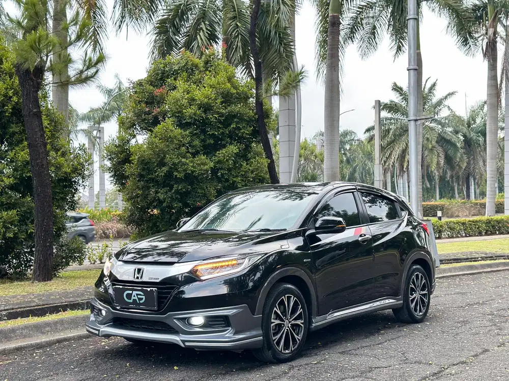 Honda HR-V E Mugen 2017 / Honda HRV E cvt 2017