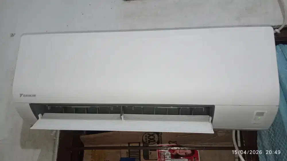 Ac Daikin 1/2pk R32 mulus ori