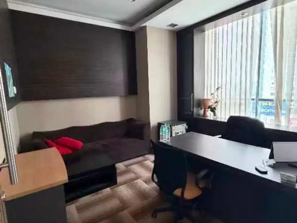 Dijual Office APL Tower Lantai Sedang Central park