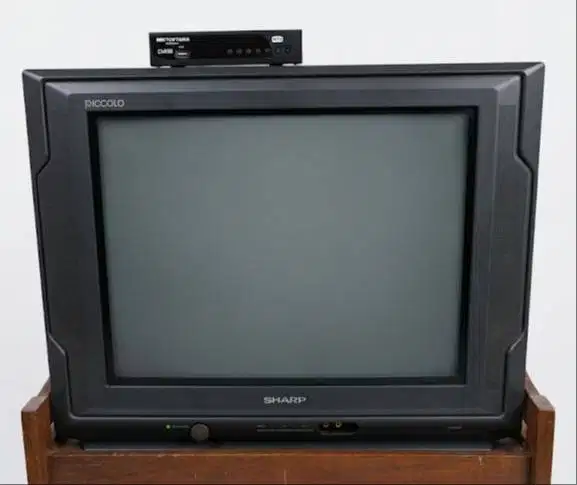 TV Sharp Piccolo 21 INCH+  – Gambar Bening, Bonus Remote+STB