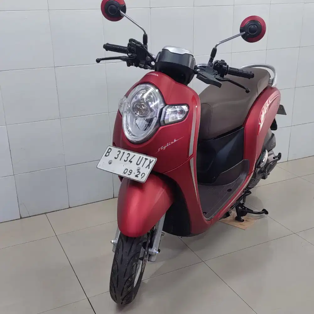 Honda scoppy 2019 dp 1juta