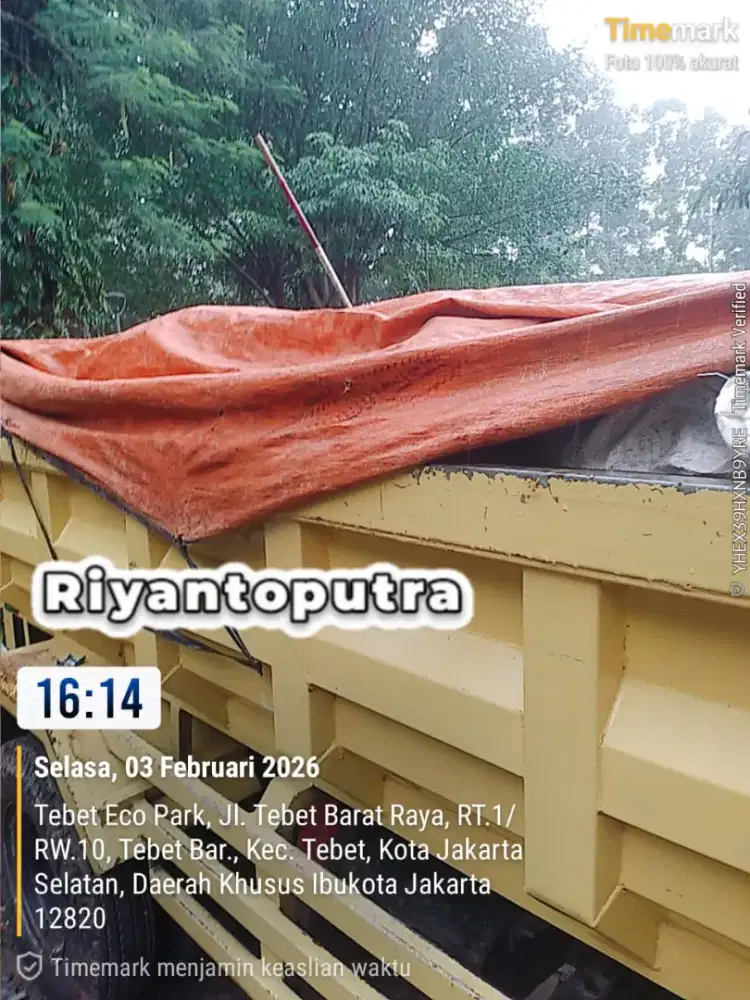 Tanah campur angkut puing sedia urugan