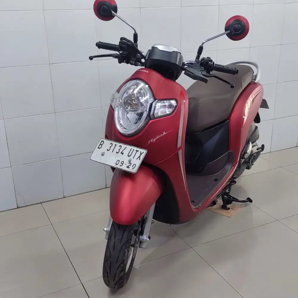 Honda scoppy 2019 dp 1juta