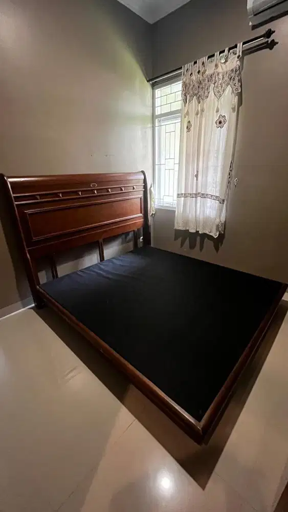 Dijual Dipan Kayu Guhdo