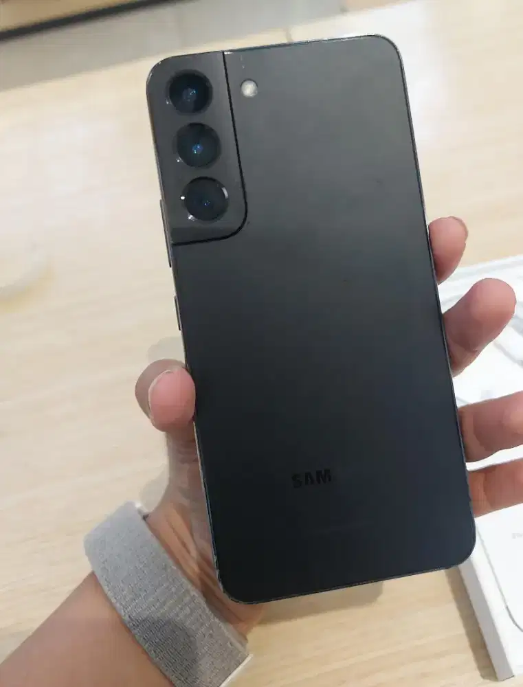 Dijual Samsung S22 8/128