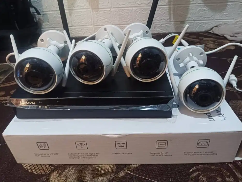 Sepaket perangkat CCTV WIFI mulus Harga nego sampe jadi