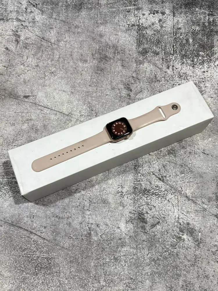 Apple Watch Series 5 40mm Gold Ex Inter