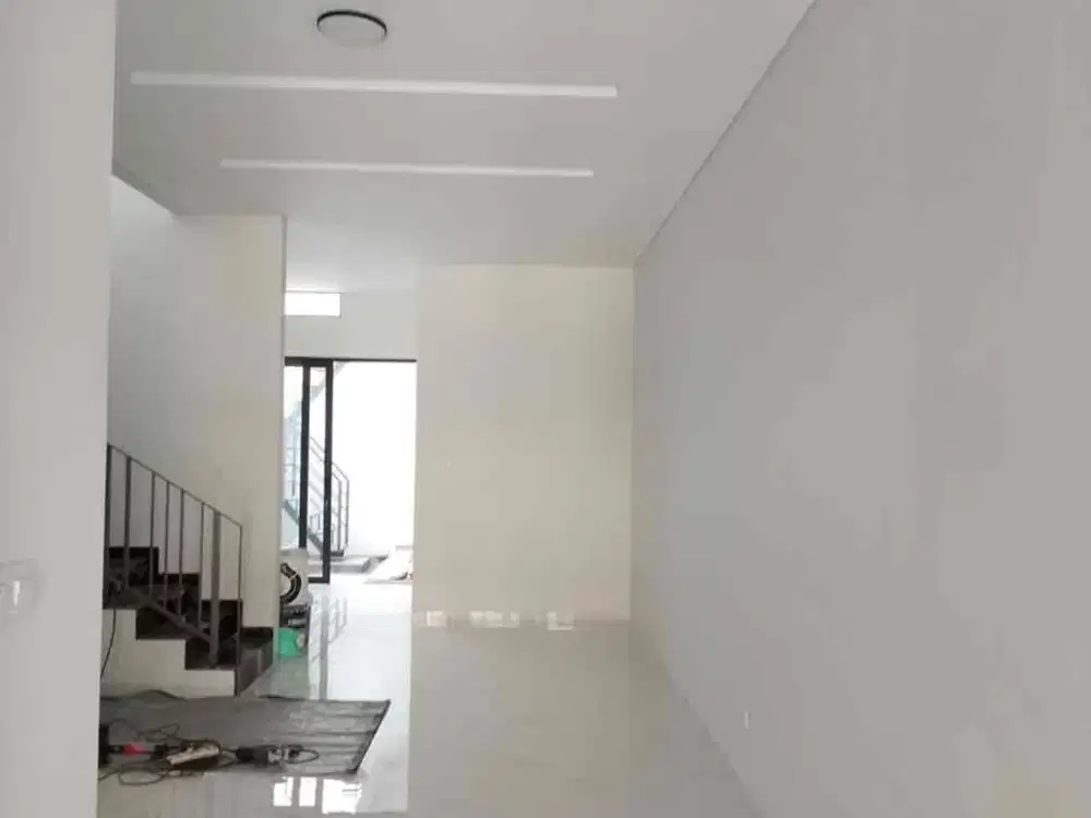 DIJUAL RUMAH BAGUS  2 LANTAI DI JALAN MEKAR WANGI BANDUNG