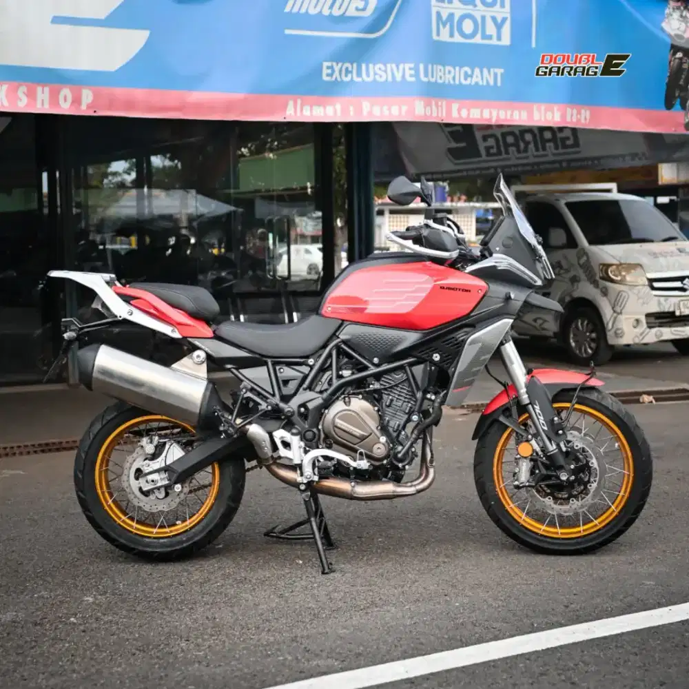 QJMOTOR | QJ MOTOR | TOURINO SRT700SX MERAH BRAND NEW