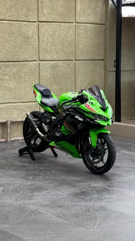 Kawasaki Ninja ZX25RR 2023