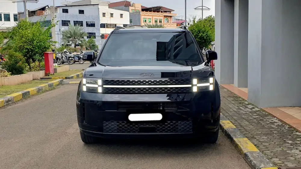 Km13rb hyundai santafe santa fe calligraphy hybrid 2025 hitam