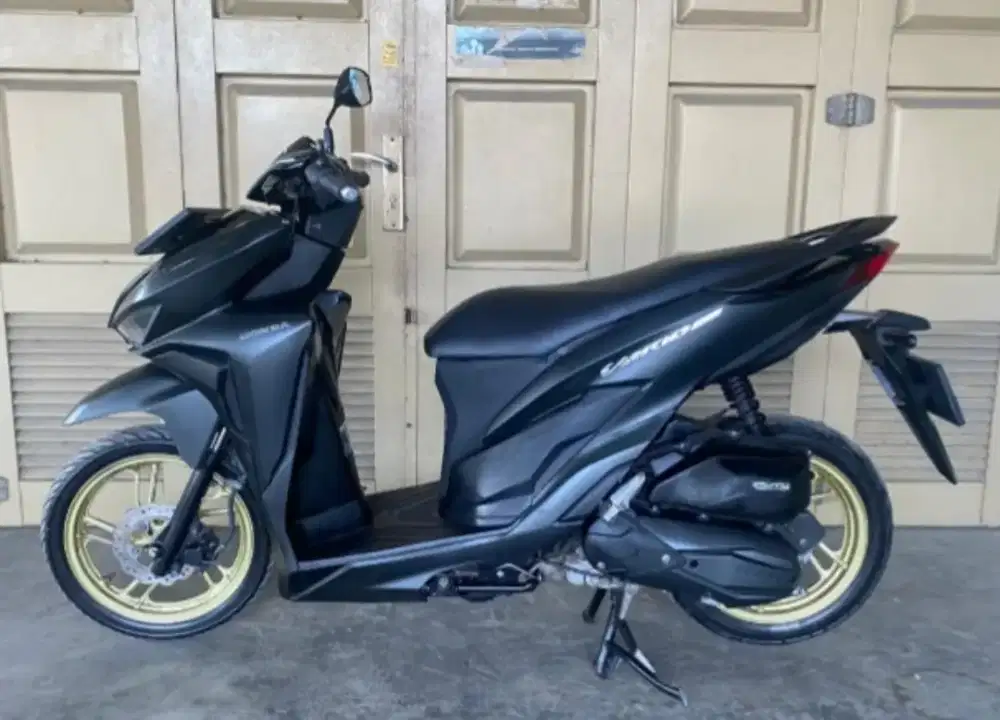 Honda Vario 150 Tahun 2022 Lengkap BK Medan