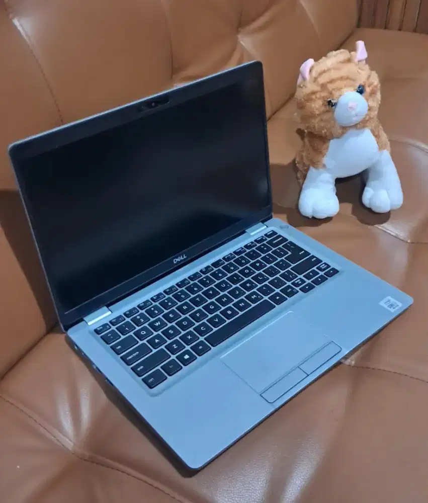 Dell Latitude 5310 Core i7 Gen 10 Ram 8 SSD 256 Baglich