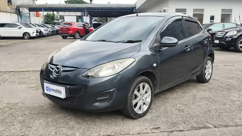 Pajak Panjang - Mazda 2 1.5 V Bensin-MT 2013