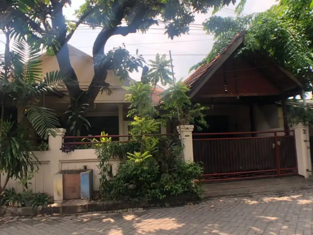 JUAL RUMAH SHM SEMOLOWARU DEKAT MERR PASAR SEMOLO SURABAYA TIMUR KHA111