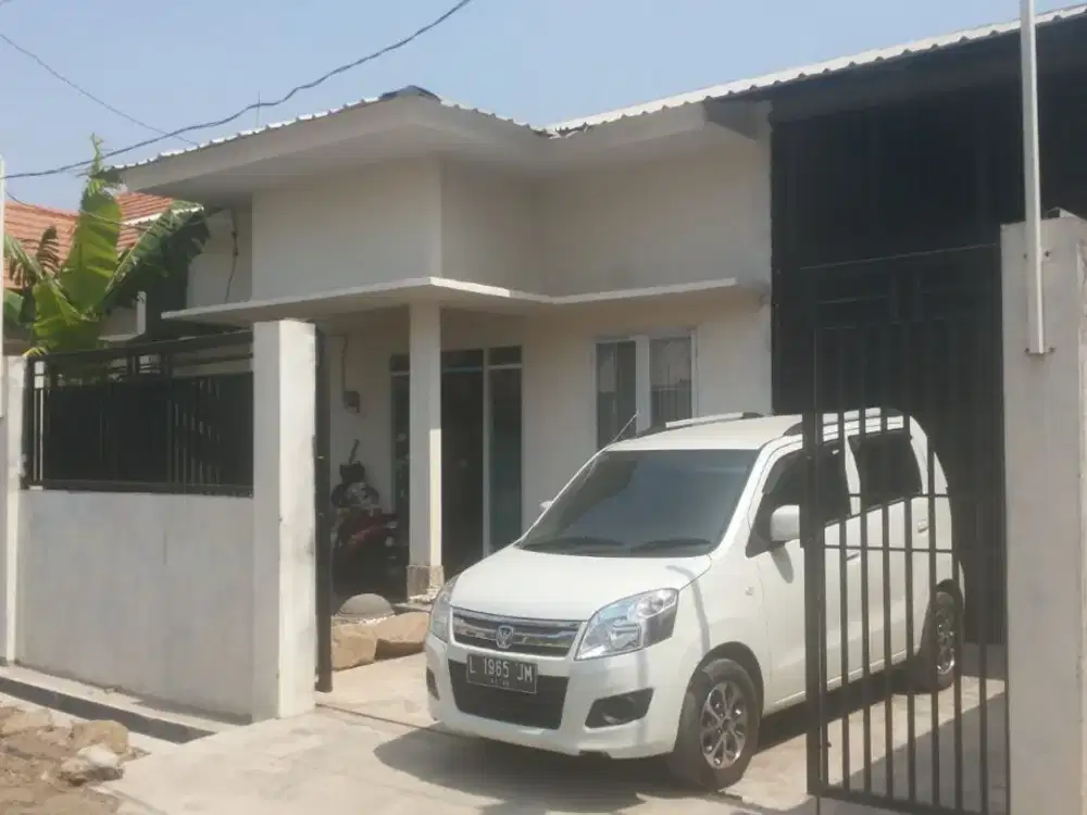 Jual Murah Gudang + Rumah Radegansari Gudang DRIYOREJO ex mebel/furniture