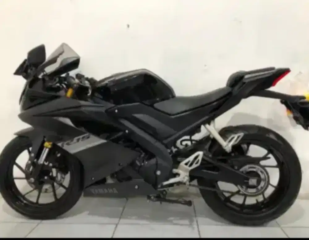 YAMAHA R15 VVA SUPER GWANTENG