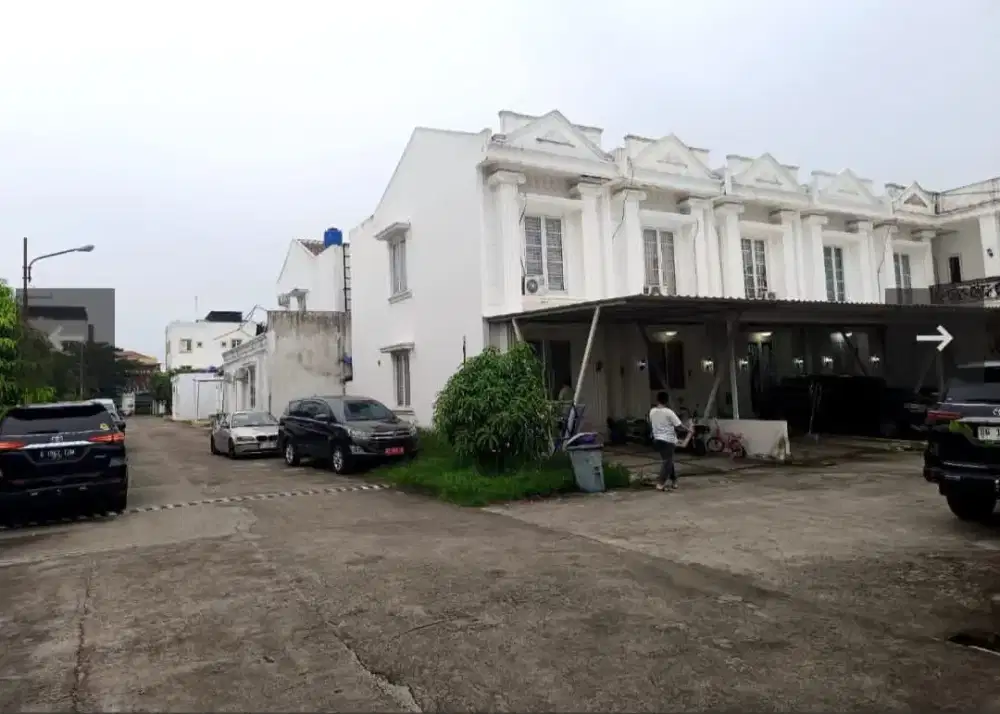 Rumah Di Lokasi strategis