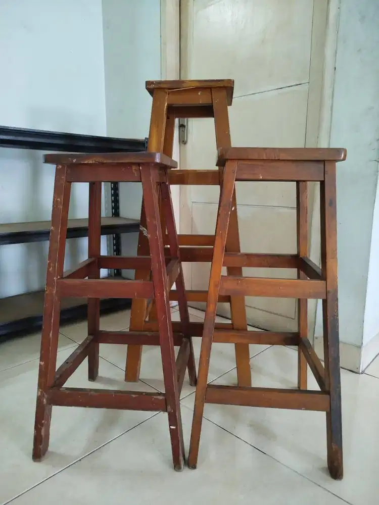 [PII-137] Preloved Set Kursi Kayu Tinggi 3 PCS