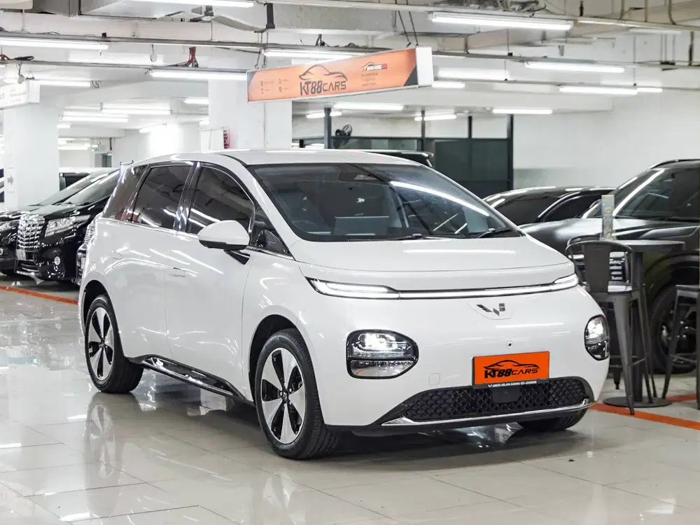 Wuling Cloud Pro Long Range 2024 putih
