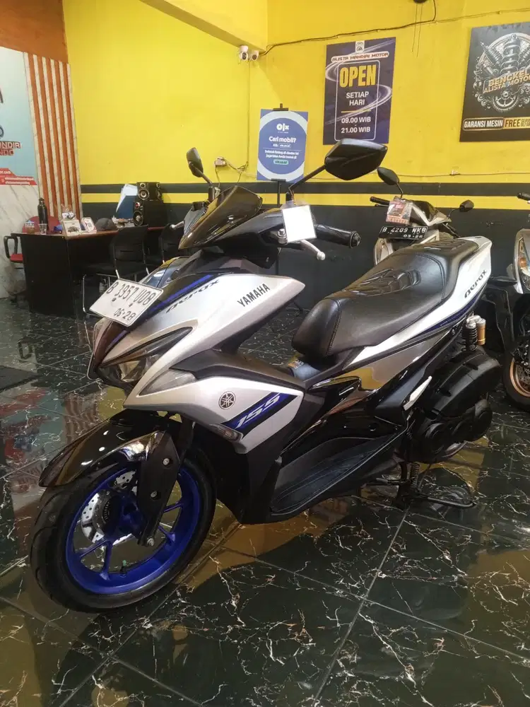AEROX R 2018. MESIN BODY KAKI2 ISTIMEWA. PAJAK ON.SS LENGKAP. NEGO.
