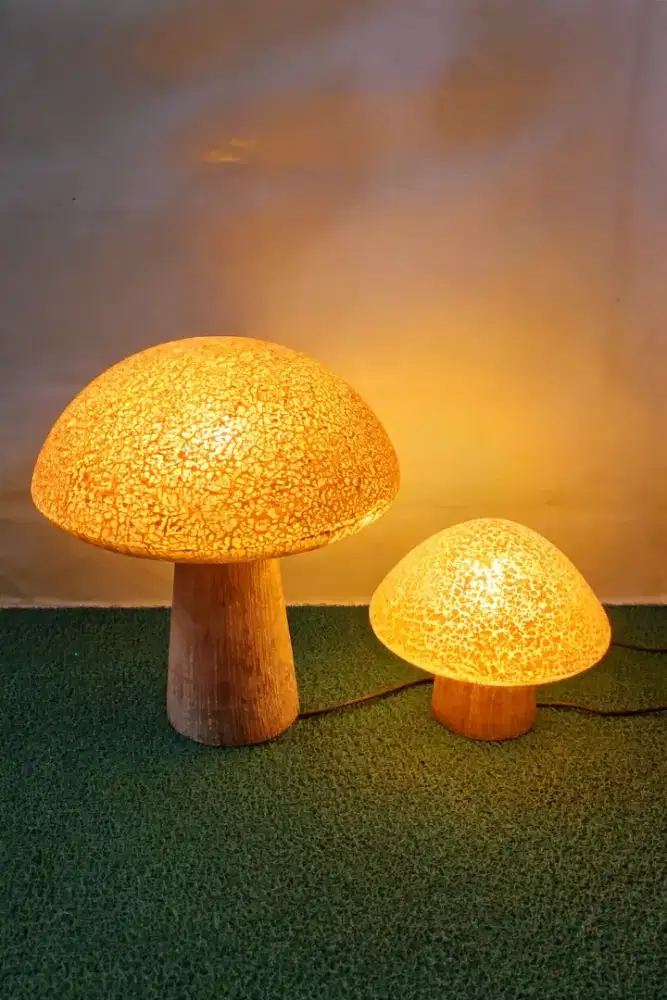 Lampu hias jamur