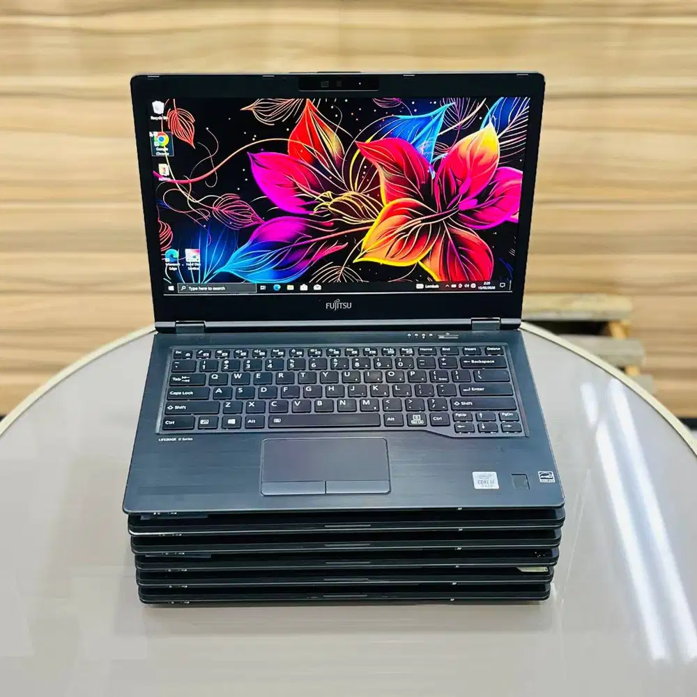 Laptop Fujitsu U7410 Core i7 Gen 10 Layar 14inch Ram 8/128gb DL-DC