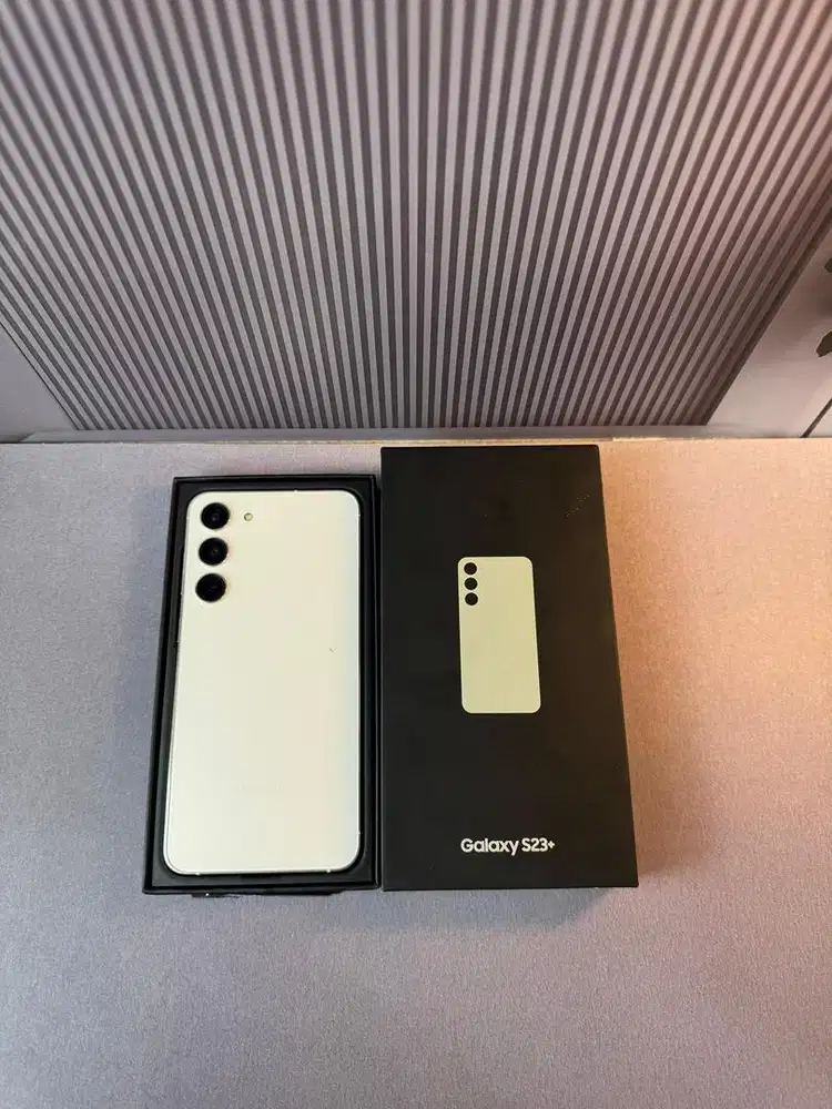 Samsung S23 Plus 8/256GB Resmi Indonesia