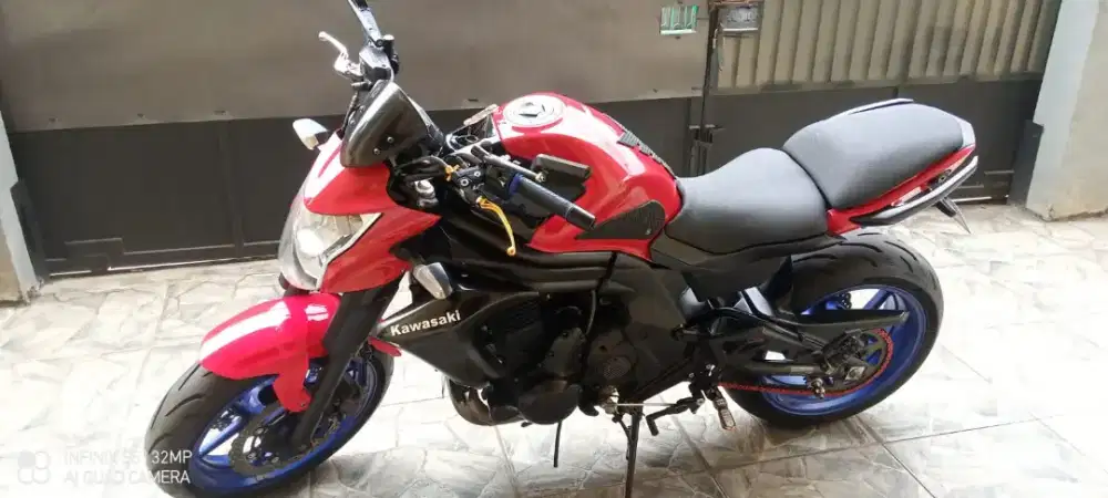 Kawasaki er6n naked