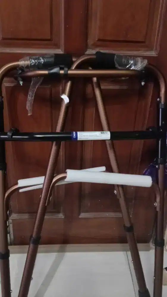 Alat bantu buat orng setruk