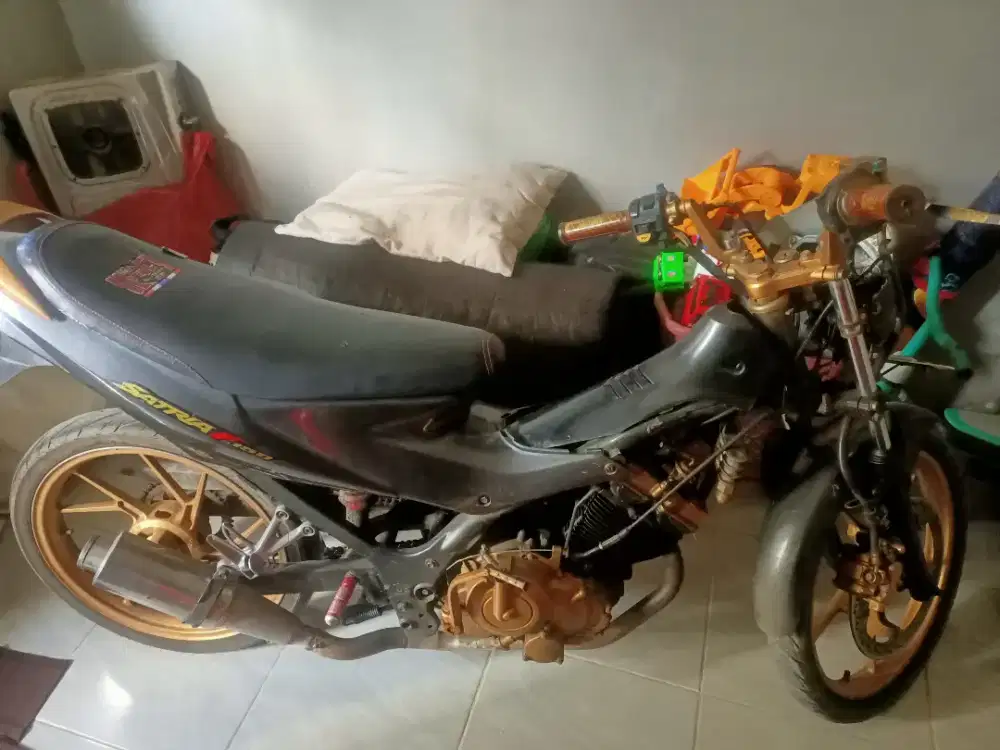 Satria Fu 2012 mati