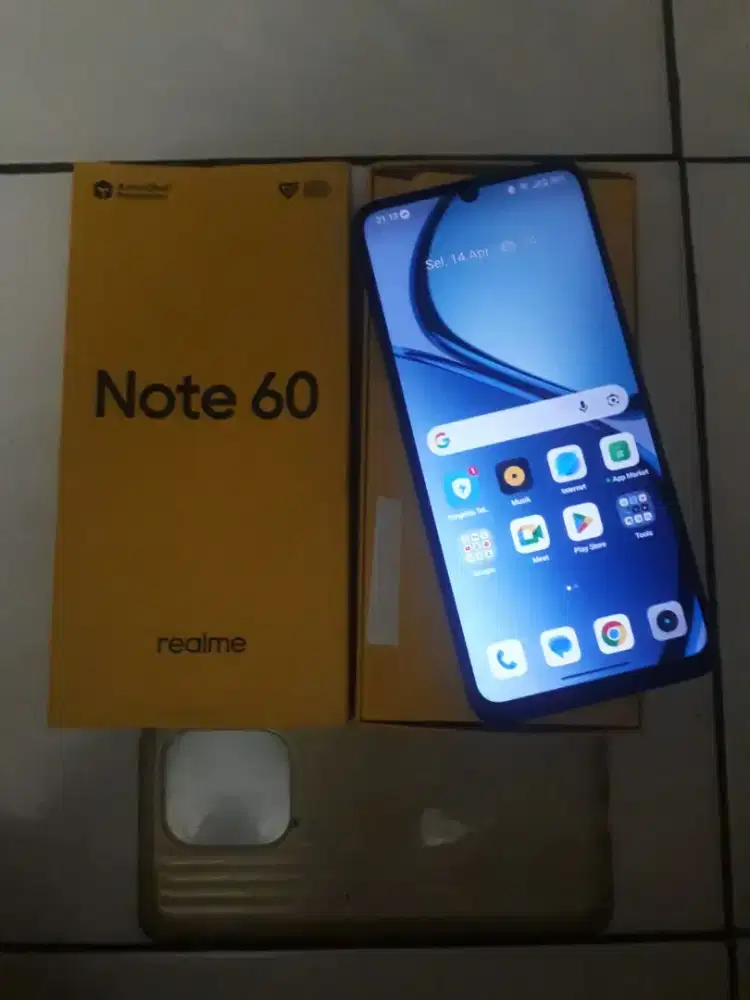 Realme note 60  4+2/64