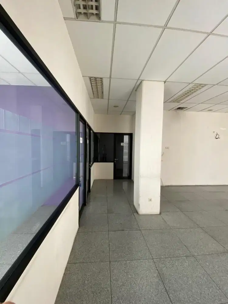 DISEWAKAN RUANGAN KANTOR DI PUSAT KOTA SURABAYA