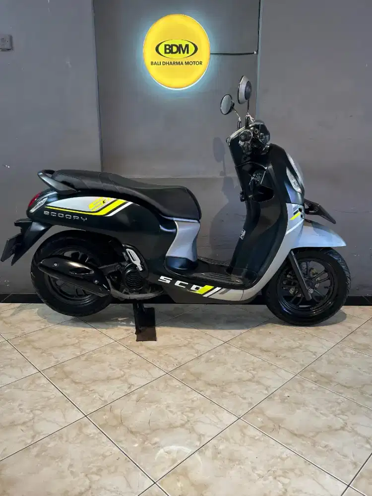 Dp 500 RB Scoopy fi thn 2023 cash Bali dharma motor