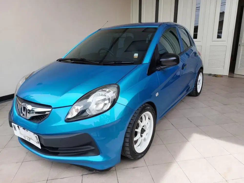 Brio 1.3 CBU matic 2013 pajak hidup panjang