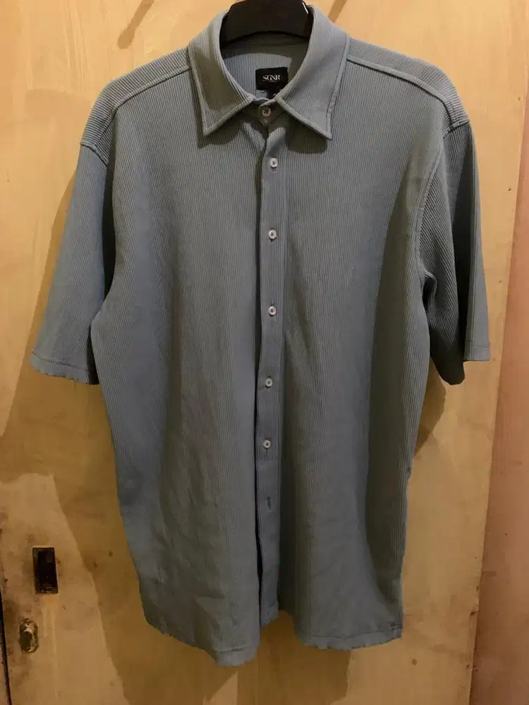 Kemeja Lengan Pendek Pria