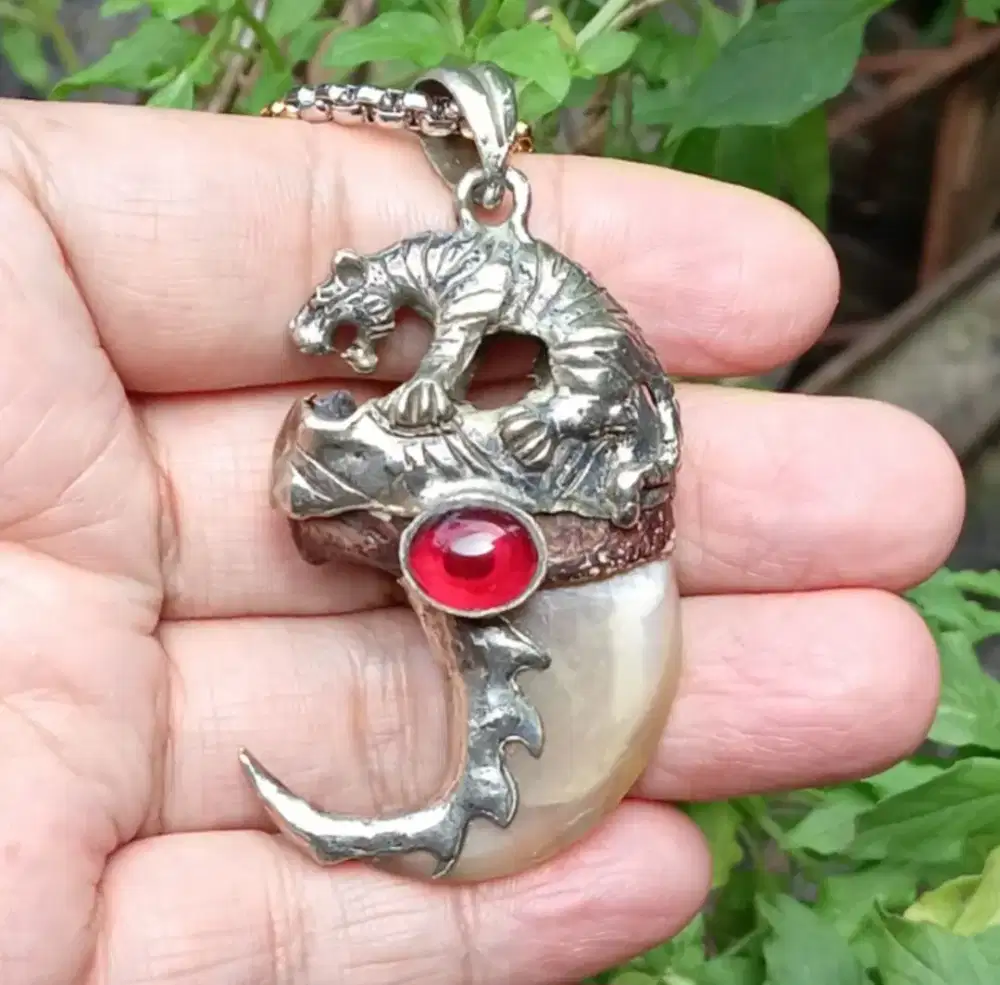 Natural Liontin Kk Mcn Asli